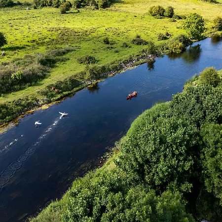 بيت للعطل Secluded Riverside Close To Center Parcs