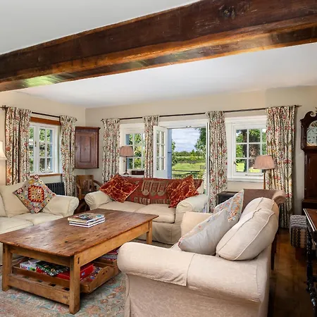 بيت للعطل Secluded Riverside Close To Center Parcs مولينجار