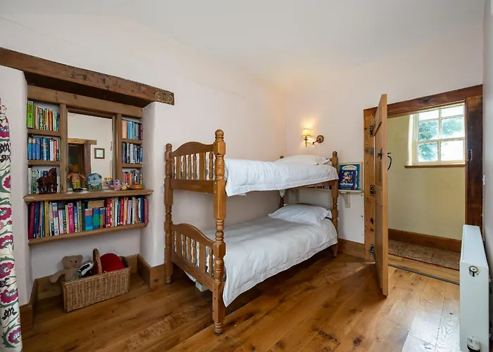 Secluded Riverside Close To Center Parcs Дом отдыха