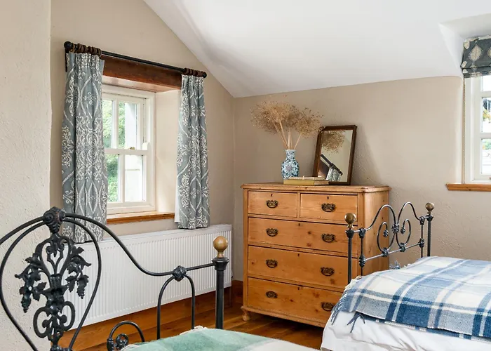 Secluded Riverside Close To Center Parcs