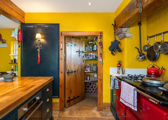 Secluded Riverside Close To Center Parcs Дом отдыха Муллингар