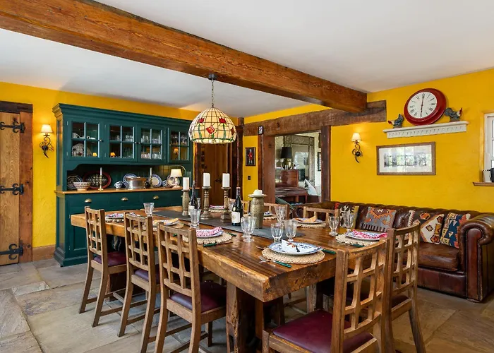 Secluded Riverside Close To Center Parcs Муллингар